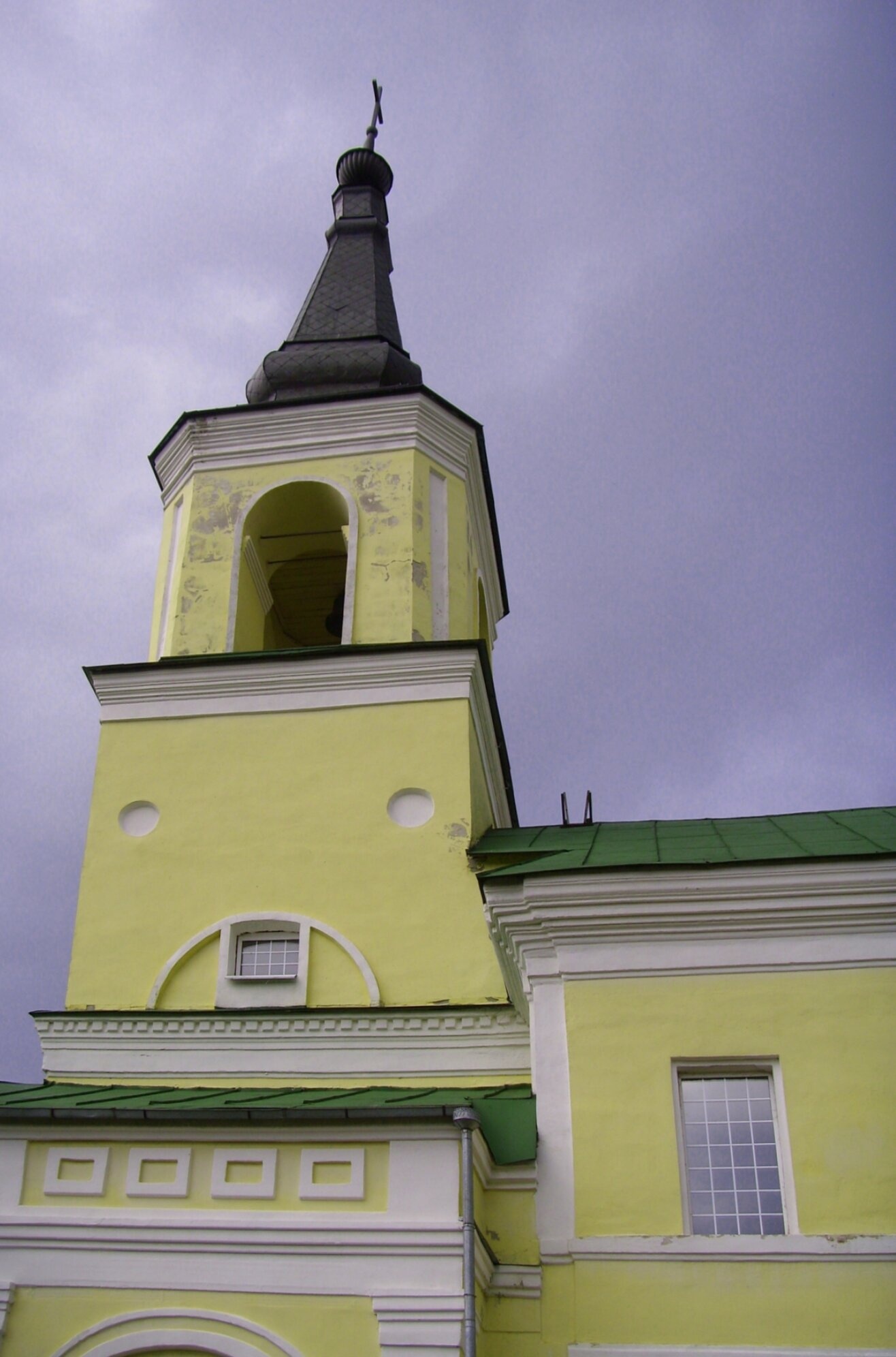Колокольня Петропавловской церкви в Севске