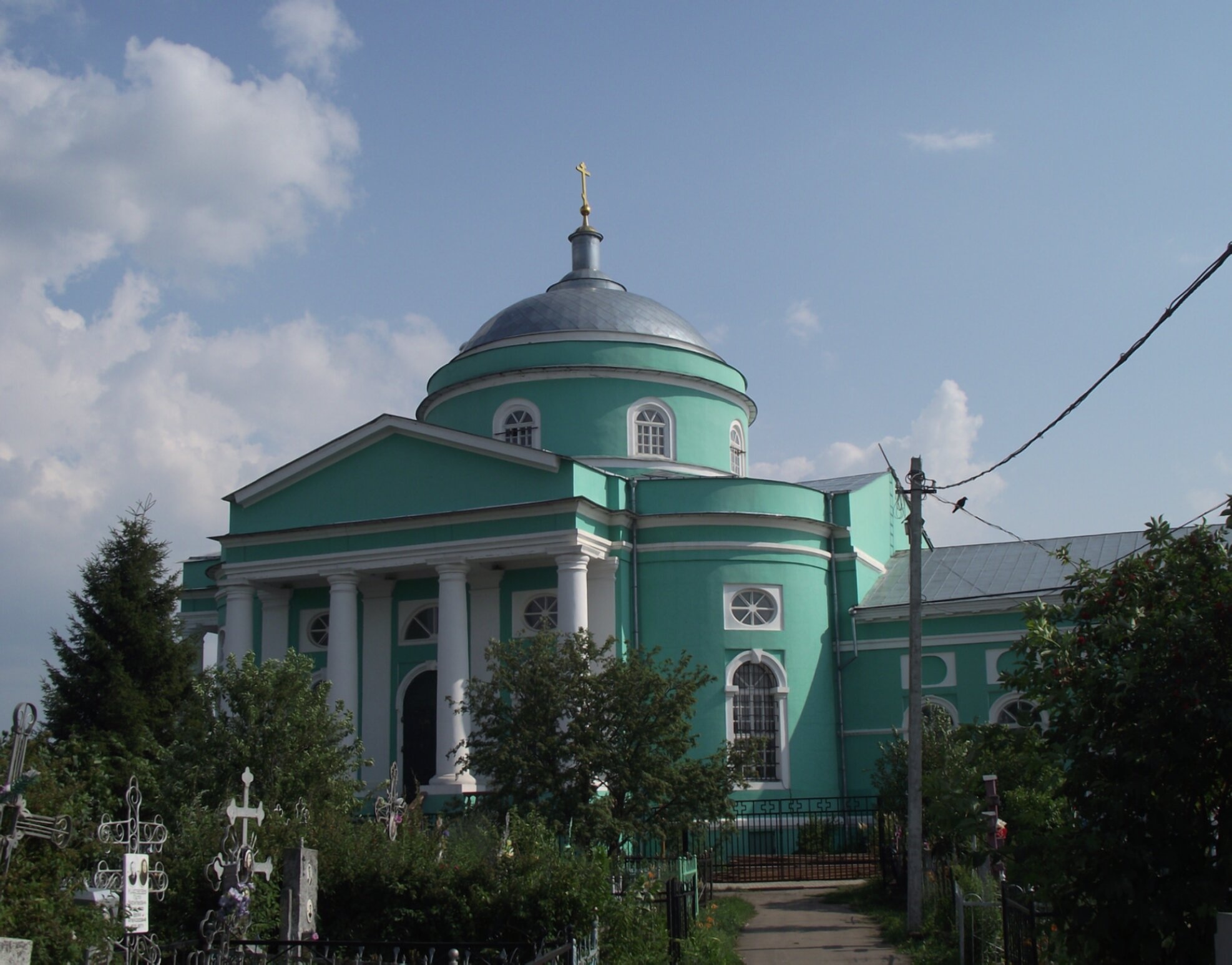 Храм Преподобного Сергия Радонежского в селе Выездное