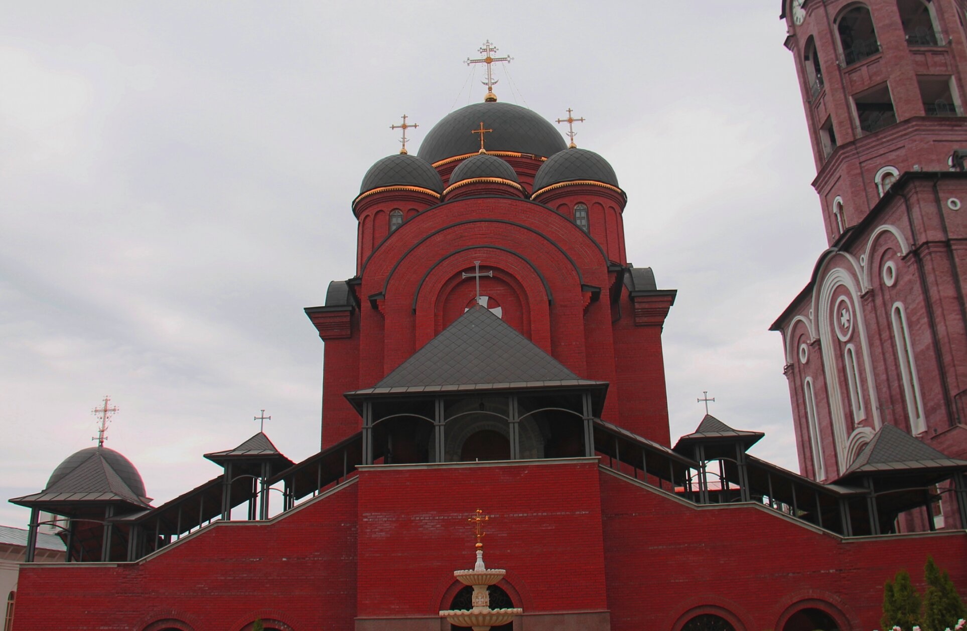 Свято-Троицкий мужской монастырь в городе Алатырь