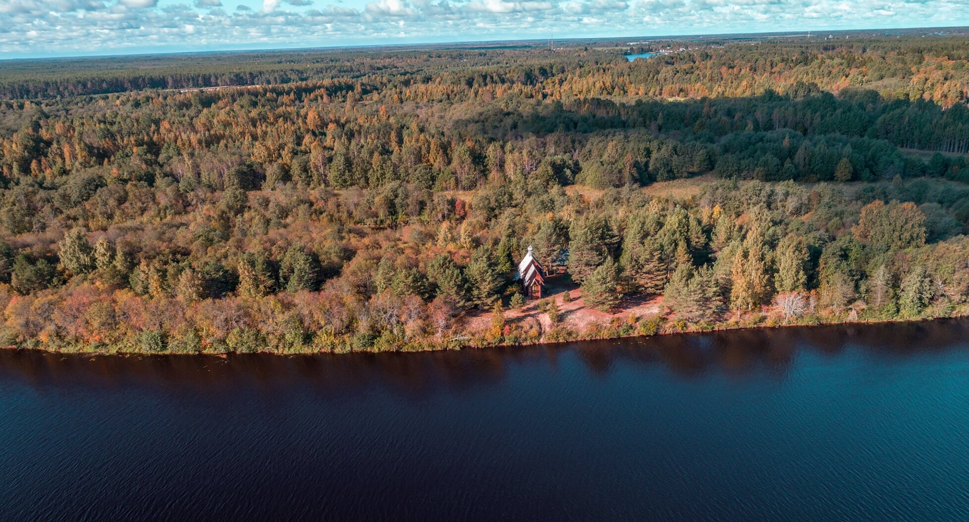 Введено-Оятский монастырь с высоты птичьего полёта
