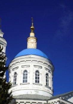 Покровский собор в городе Рыльске: история и архитектура