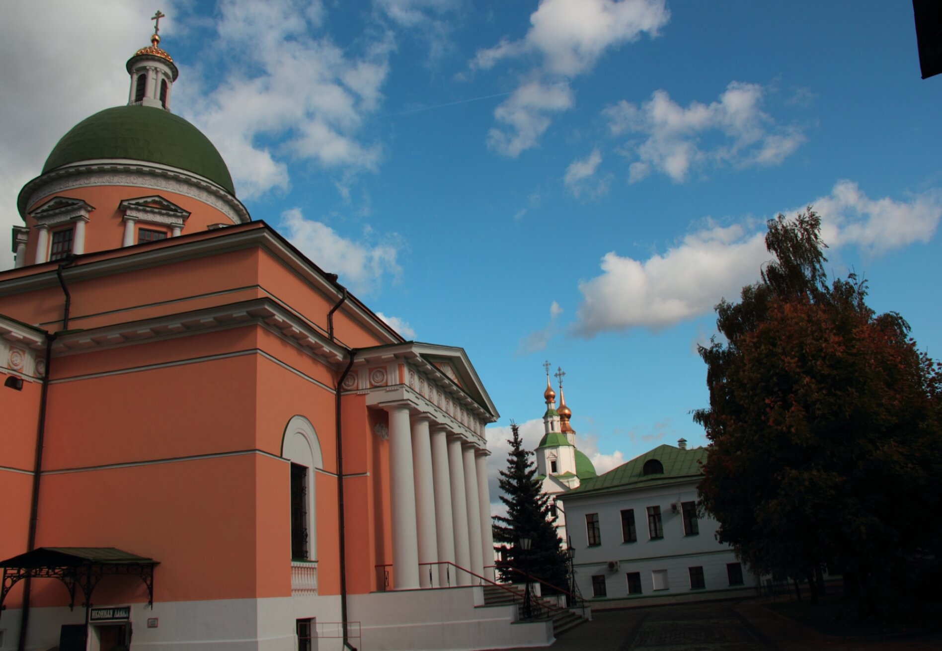 Троицкий собор Данилова монастыря в Москве