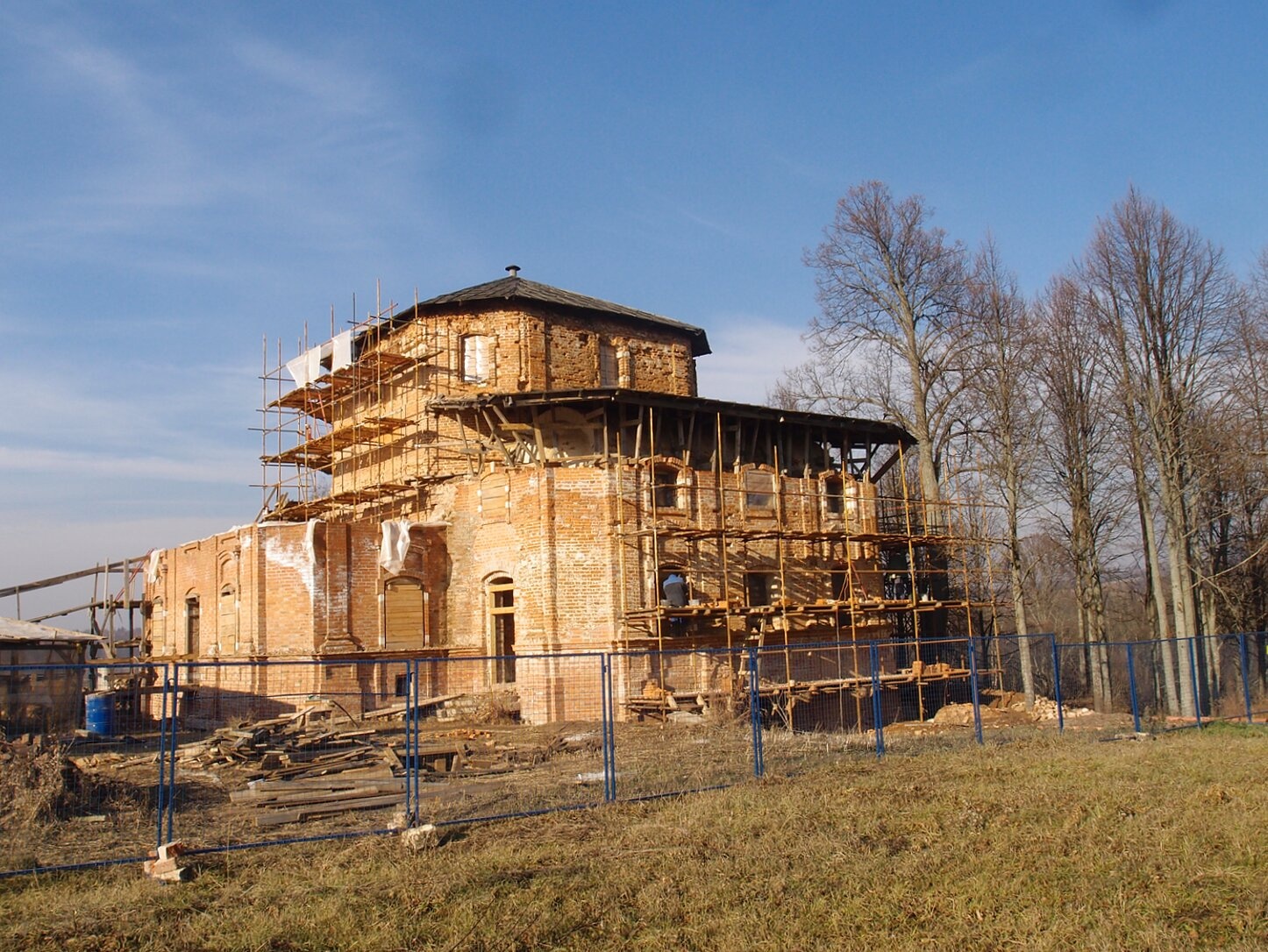 Церковь Михаила Архангела в селе Тараканово