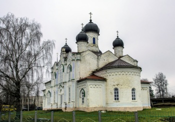 Покровская церковь в селе Марисола - памятник православной архитектуры