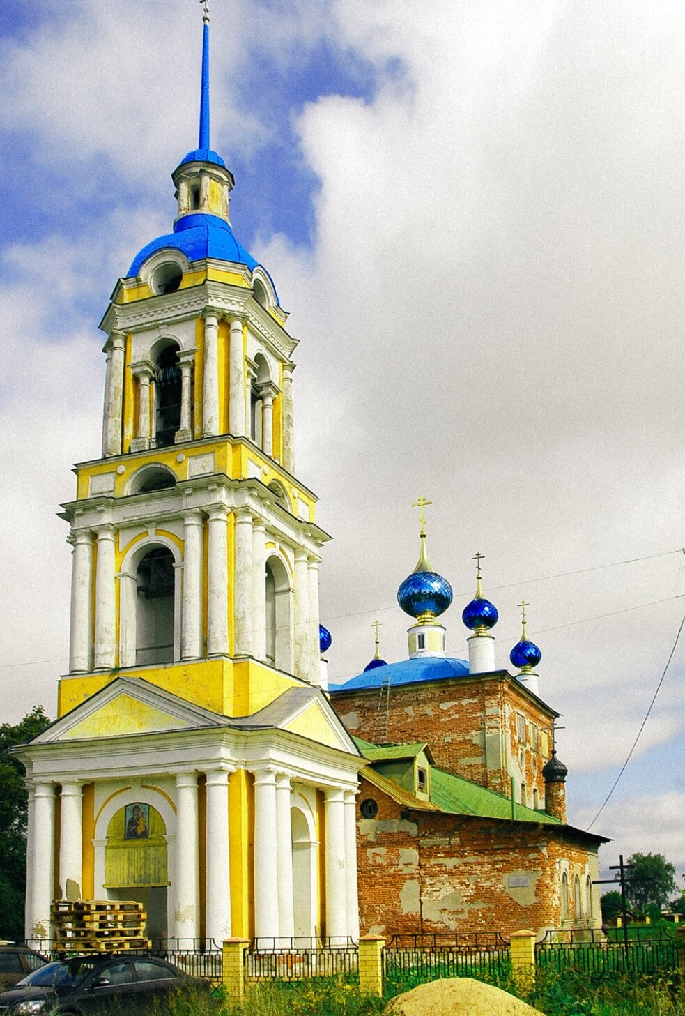 Церковь Смоленской иконы Божией Матери в селе Ильинское