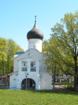 Храм святого Великомученика Георгия Победоносца со Взвоза в Пскове