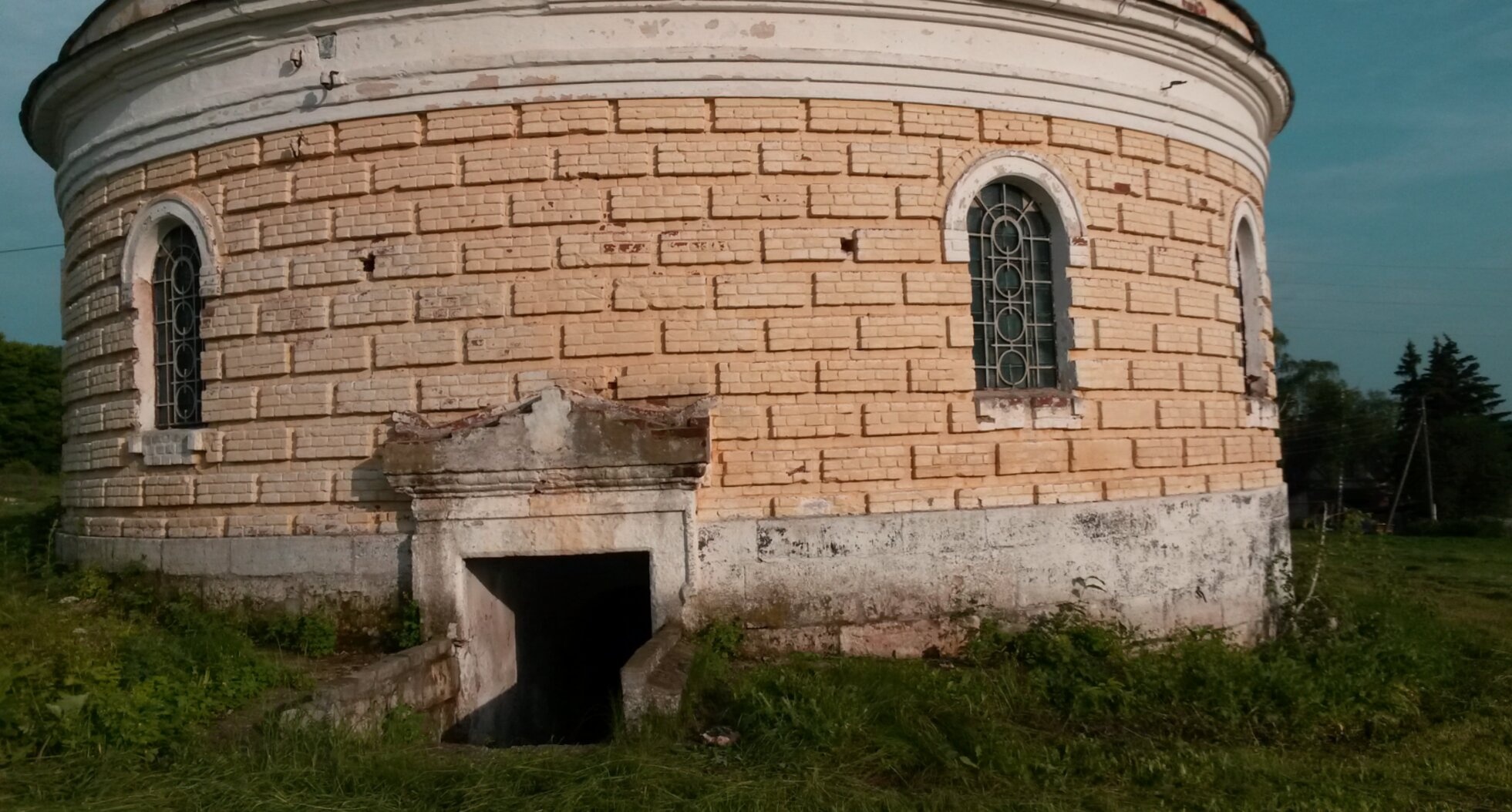 Церковь Михаила Архангела в селе Пальна-Михайловка