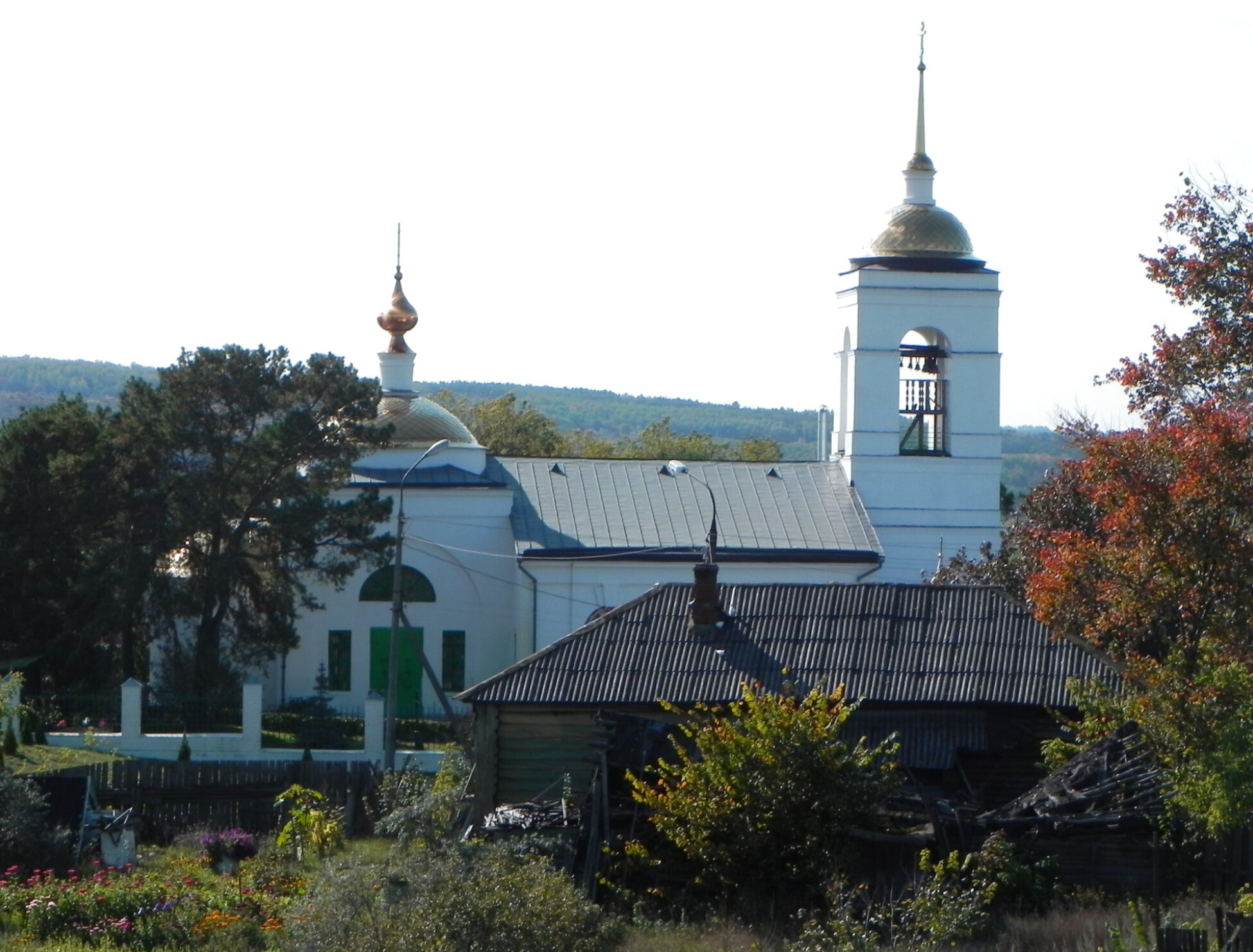 Церковь Троицы Живоначальной в Лужниках