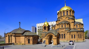 Собор во имя Святого Благоверного Князя Александра Невского в Новосибирске