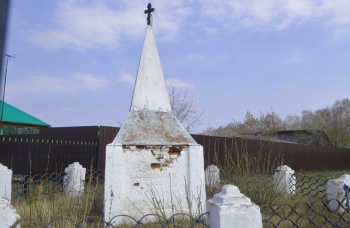 Свято-Владимирская церковь в селе Петелино