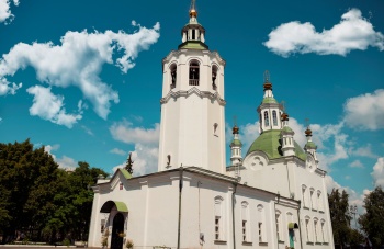 Крестовоздвиженская церковь в Тюмени