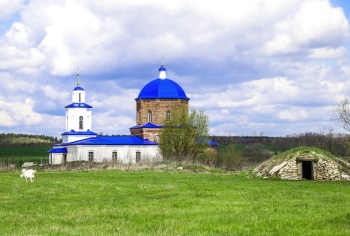 Храм Казанской иконы Божией Матери в селе Большие Извалы