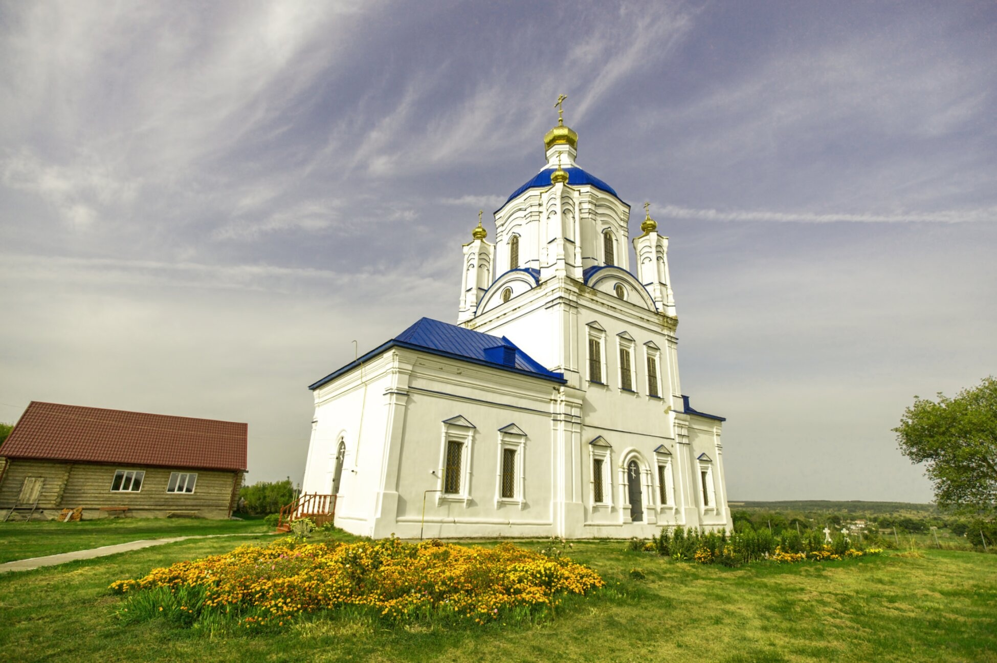 Храм Воскресения Словущего в селе Ретяжи