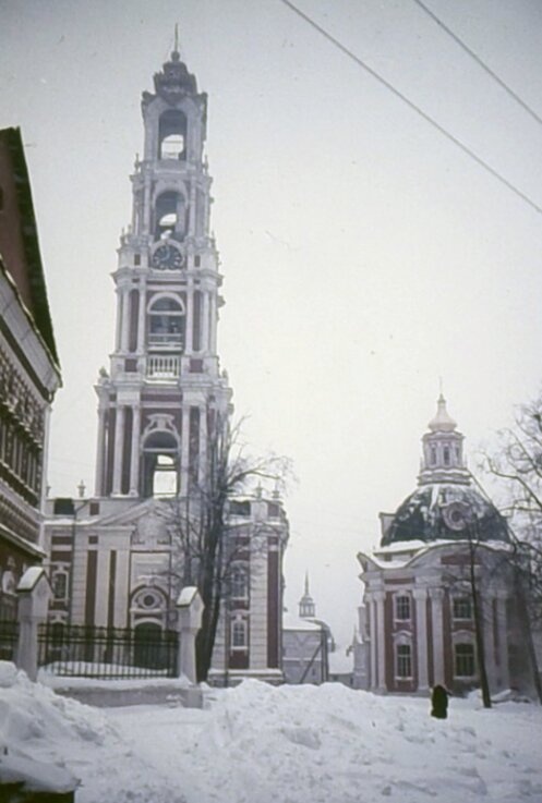 Церковь Смоленской иконы Божией Матери в Троице-Сергиевой Лавре