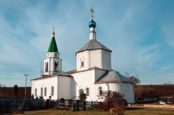 Храм Преображения Господня в селе Верзилово