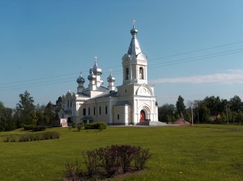 Церковь Успения Пресвятой Богородицы в селе Лезье