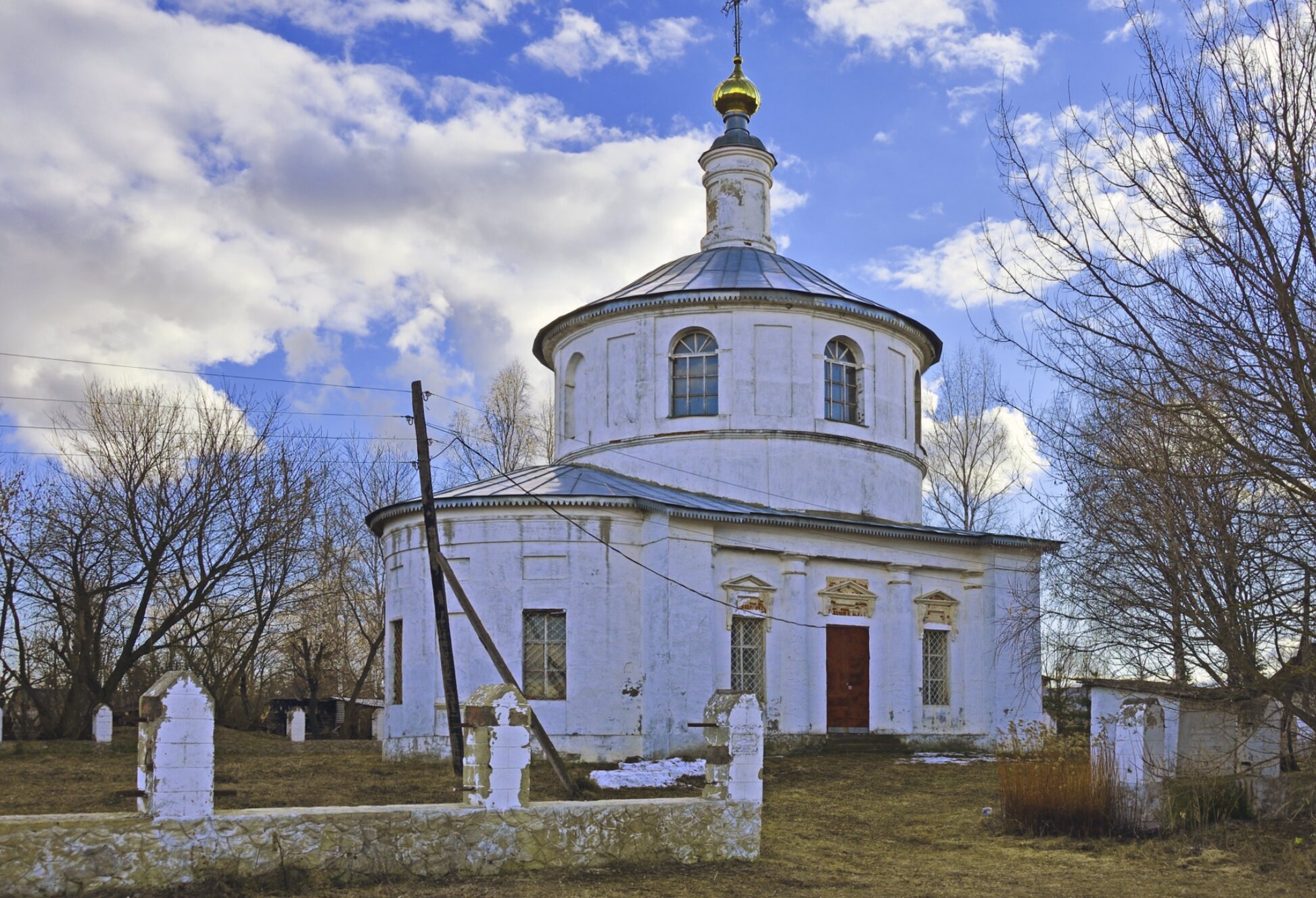Церковь Покрова Пресвятой Богородицы в селе Большая Алешня