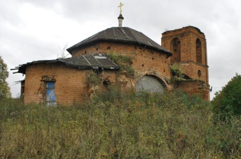 Храм Архангела Михаила в селе Шатово