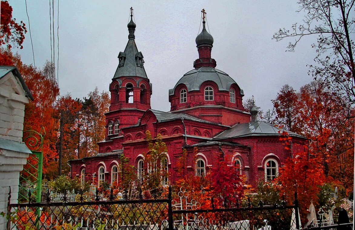 Церковь Всех Святых в Гороховце