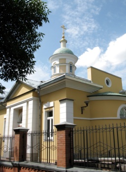 Храм Рождества Иоанна Предтечи в усадьбе Ивановское
