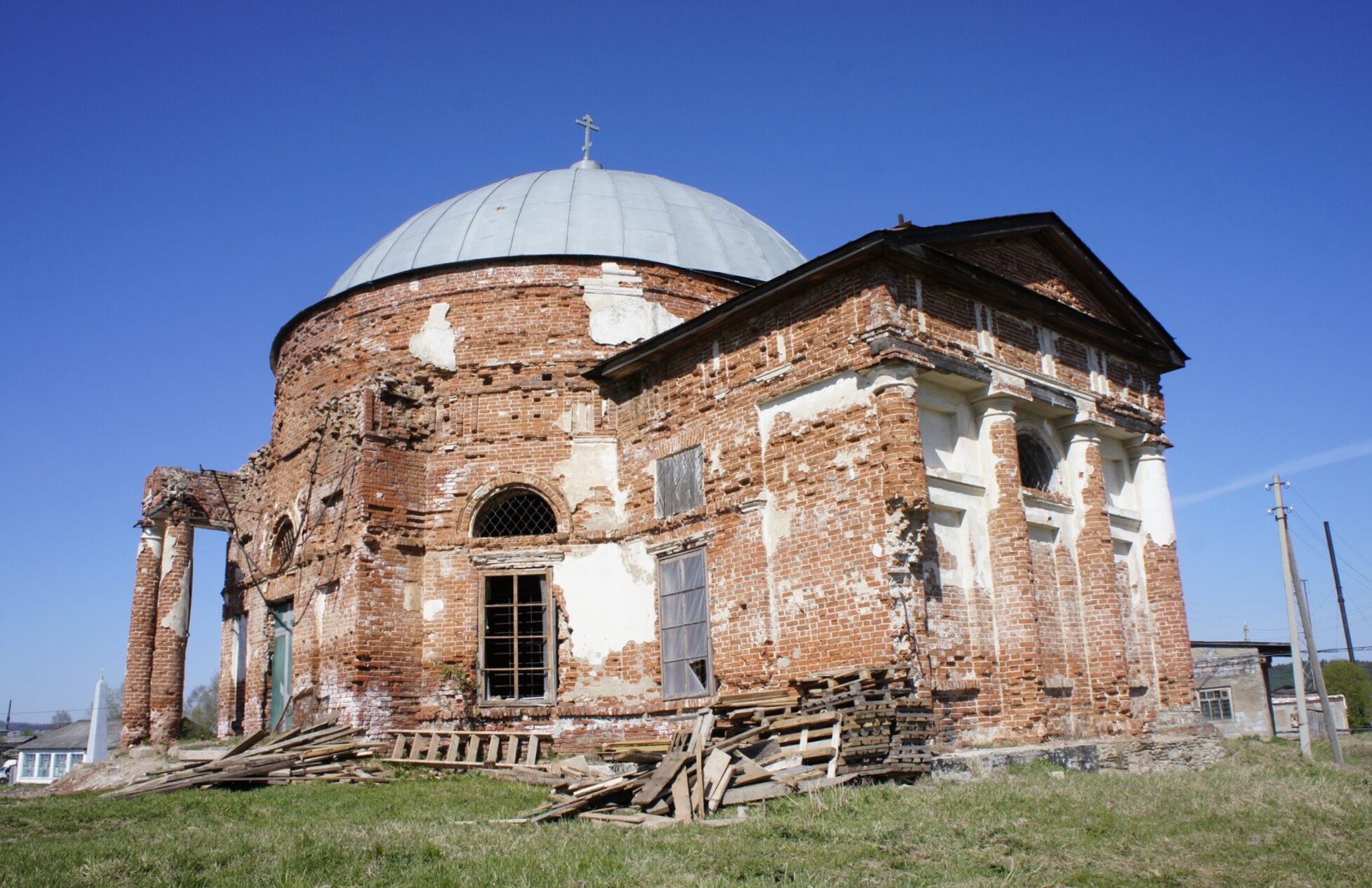 Храм Николая Чудотворца в селе Кленовское