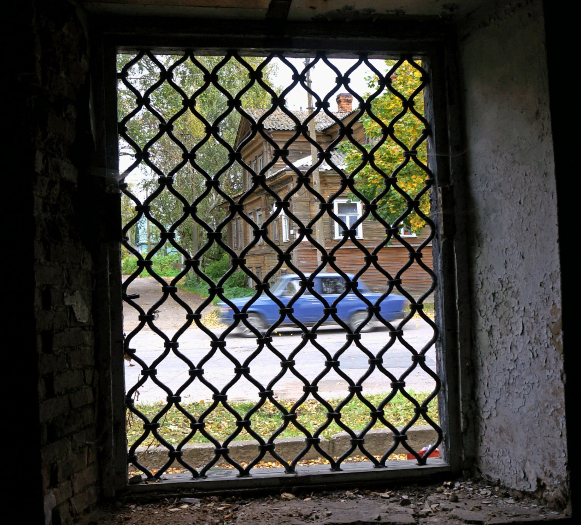 Вид из окна Церкви Спаса Нерукотворного Образа в Новой Ладоге