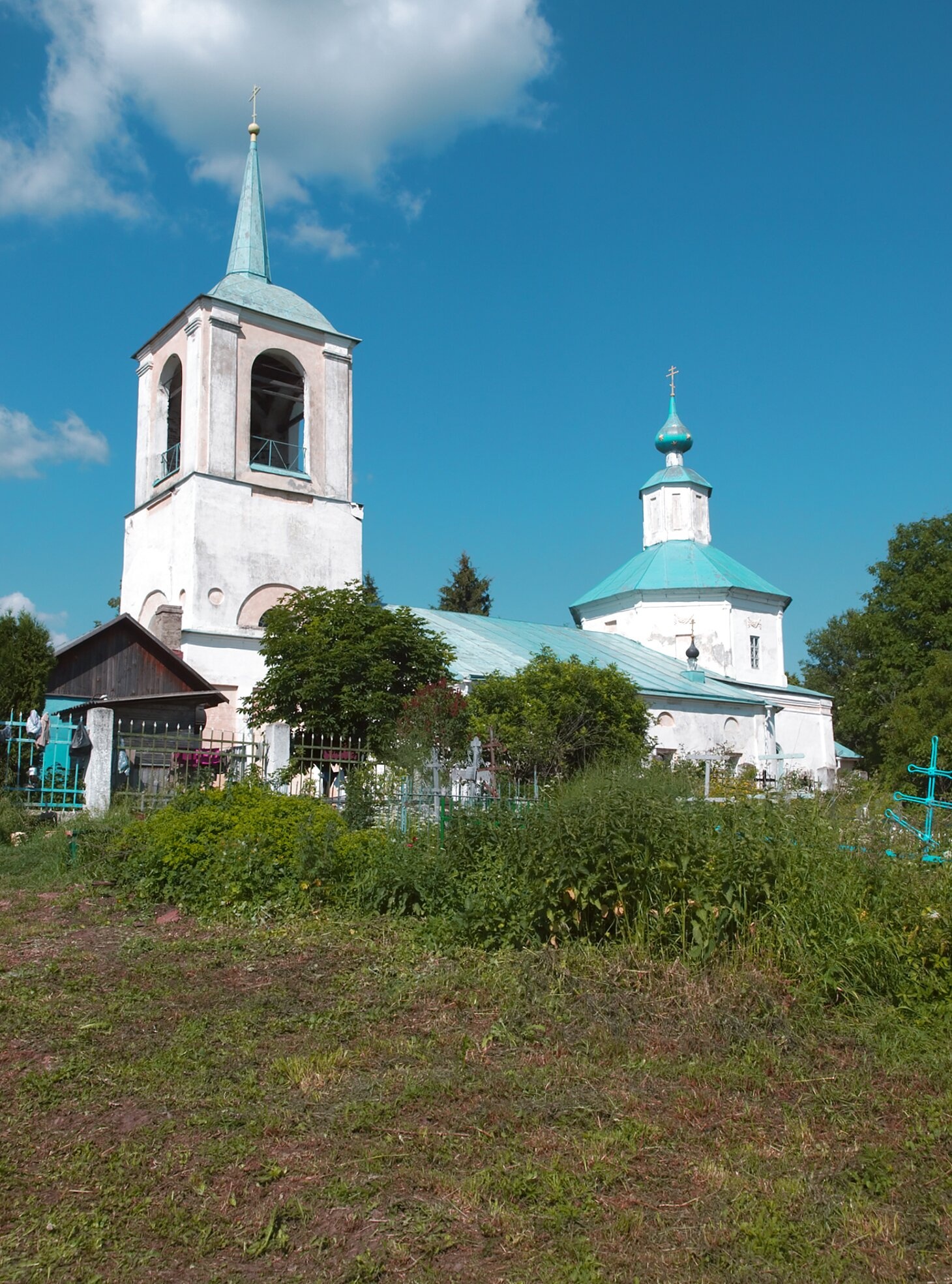 Храм Покрова Пресвятой Богородицы в деревне Карижа