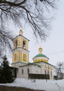 Храм Усекновения Главы Иоанна Предтечи в усадьбе Садки