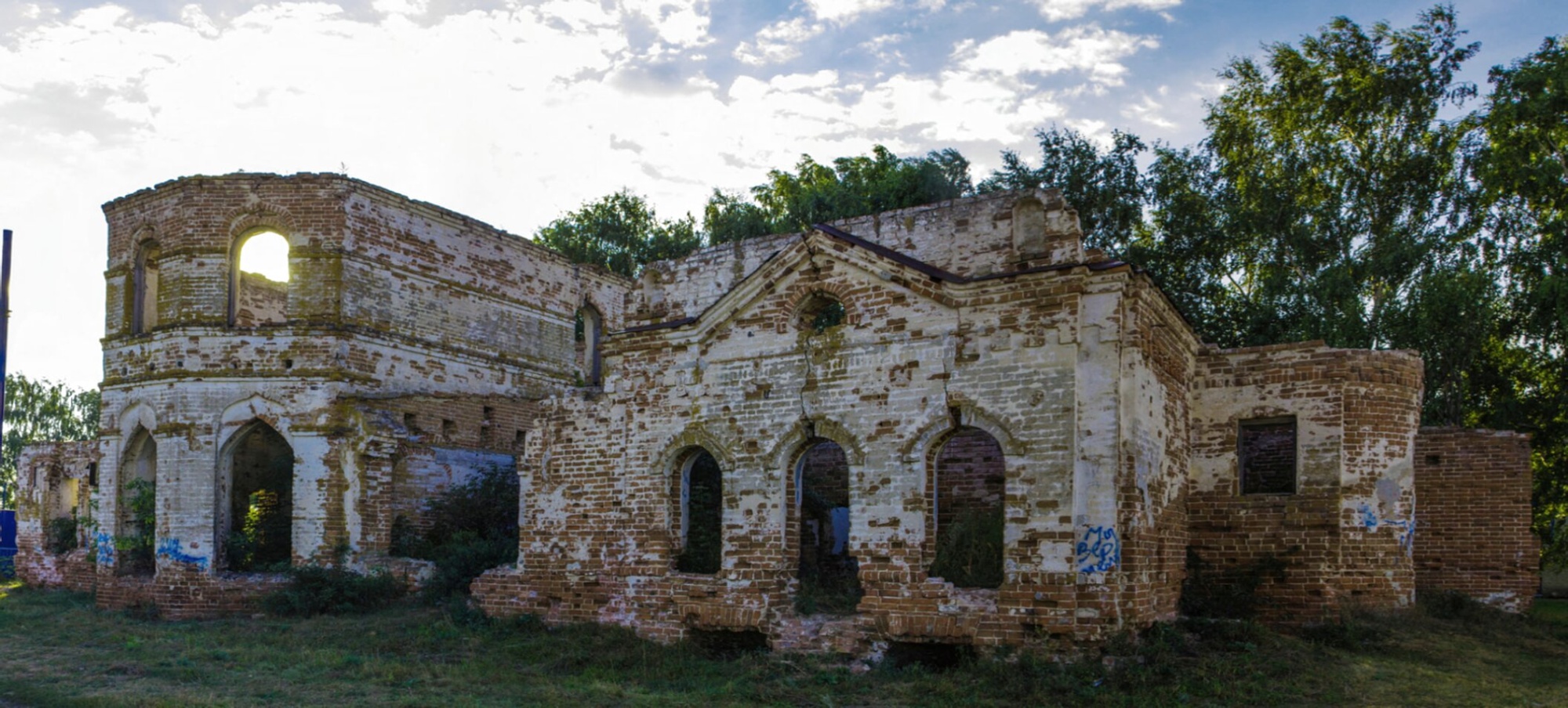 Церковь Казанской иконы Божией Матери в селе Скворечное