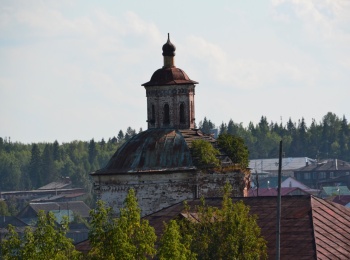 Старая Покровская церковь в Верхотурье
