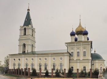 Храм Михаила Архангела в посёлке Большое Козино