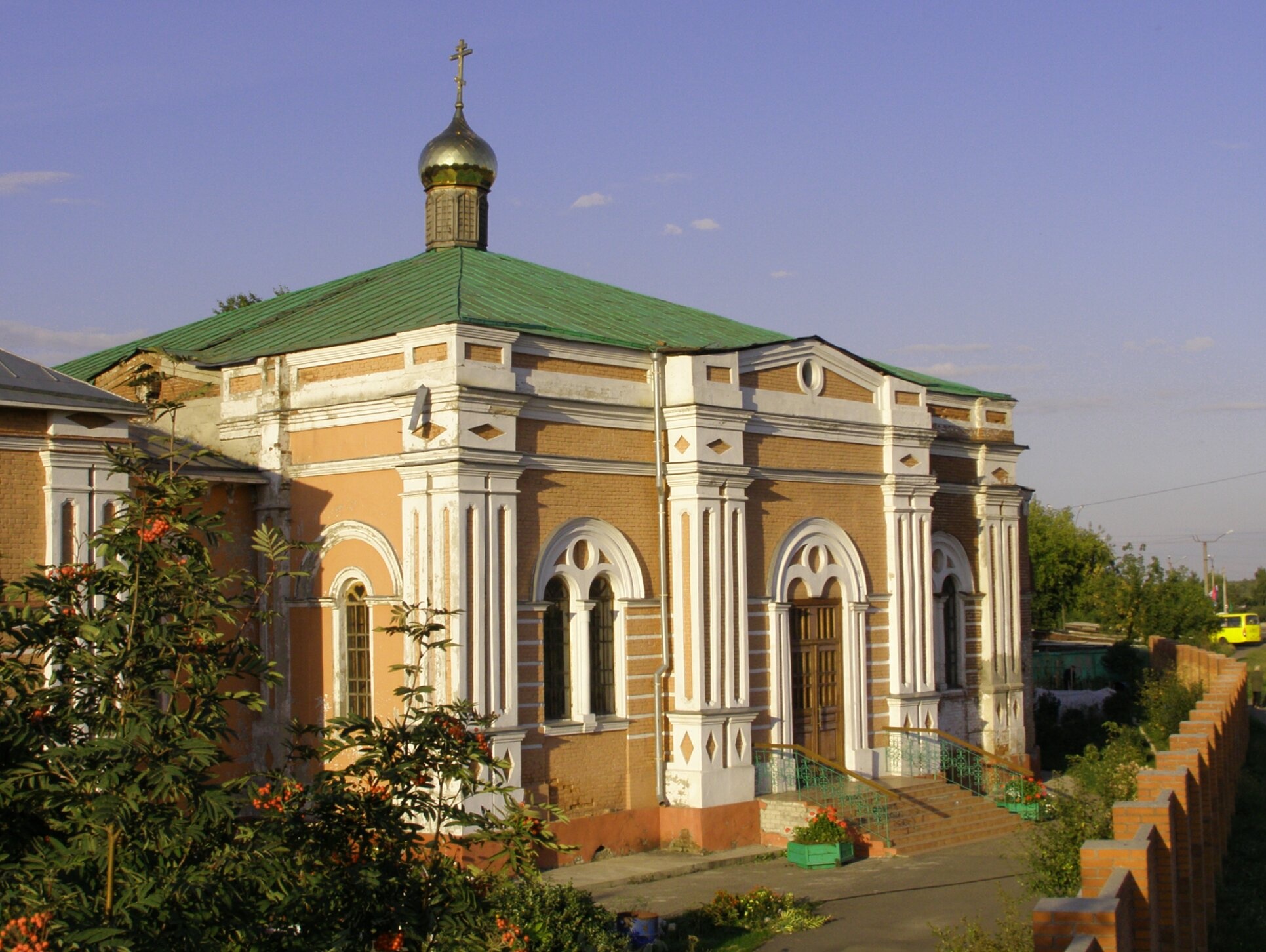 Знаменский женский монастырь в Барнауле