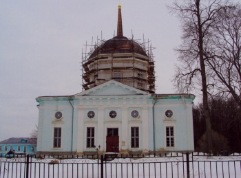 Храм Благовещения Пресвятой Богородицы в усадьбе Поливаново