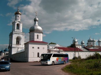 Свято-Юрьев монастырь в Великом Новгороде