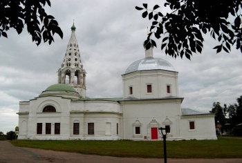 Собор Троицы Живоначальной в Серпухове