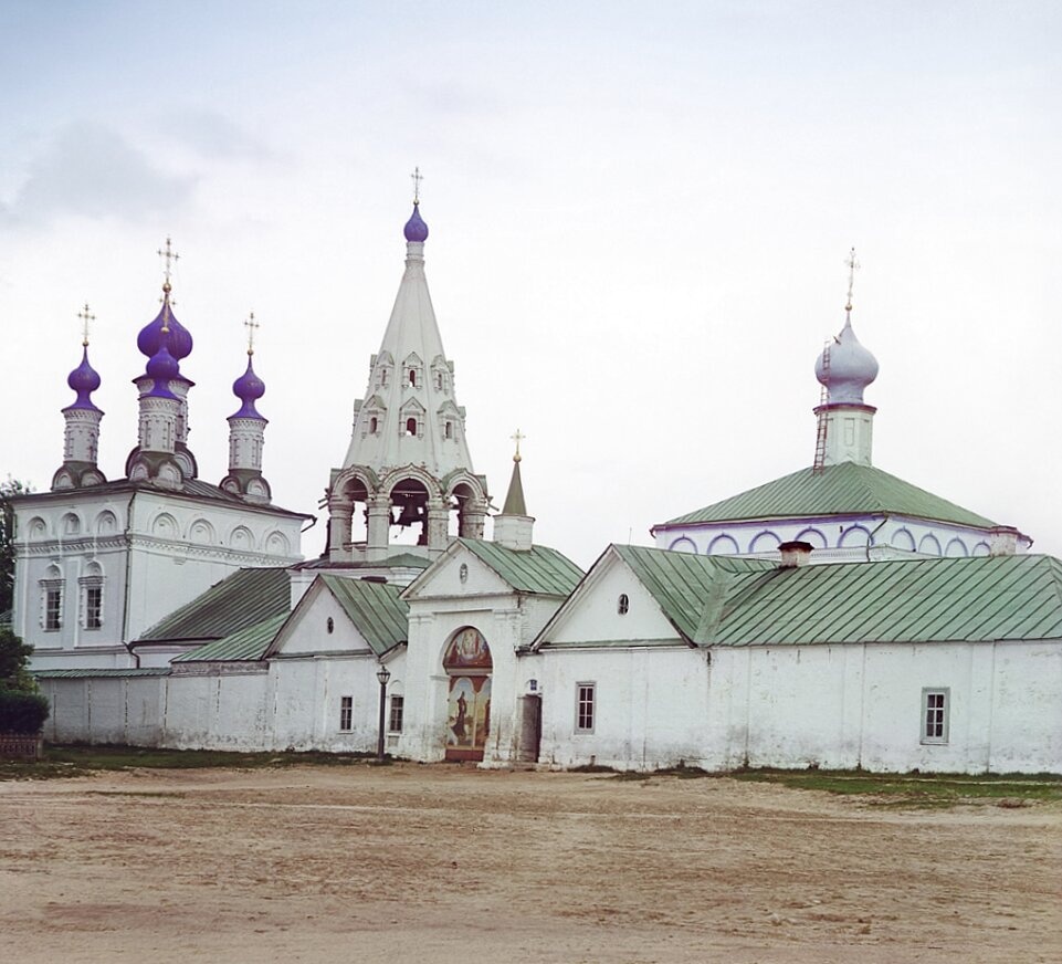 Спасо-Преображенский мужской монастырь в Рязани на дореволюционной фотографии