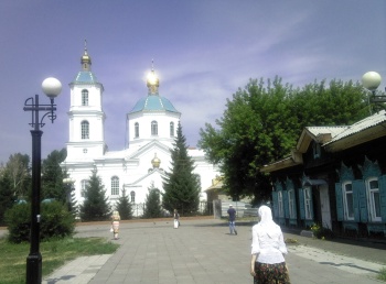 Крестовоздвиженский собор в Омске