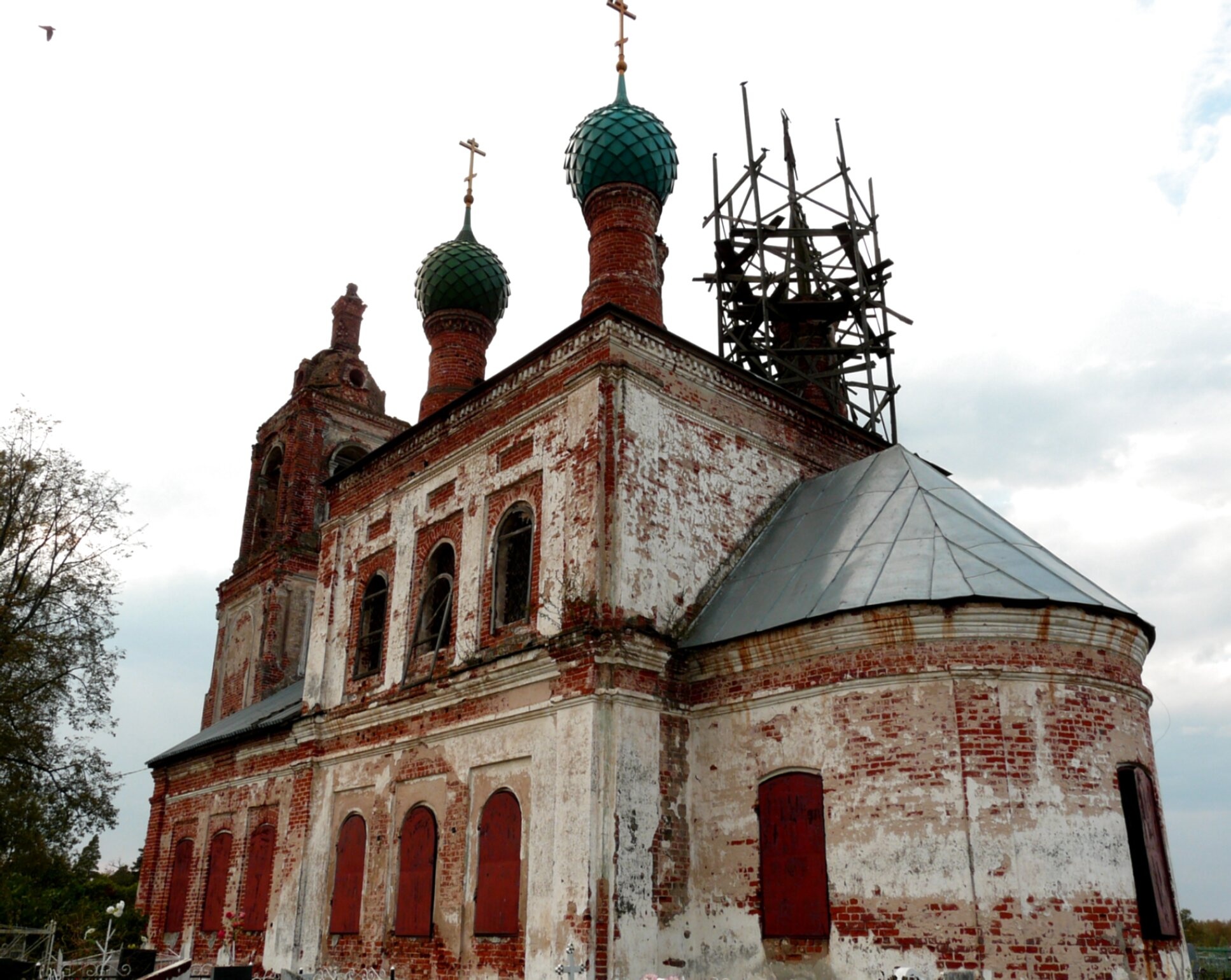 Церковь Смоленской иконы Божией Матери в селе Богослов