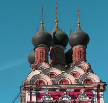 Церковь Николая Чудотворца на Болвановке - архитектурная фотография православного храма