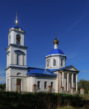 Храм в честь иконы Божией Матери «Знамение» в селе Старая Кашира
