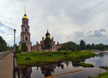 Воскресенский кафедральный собор в Старой Руссе