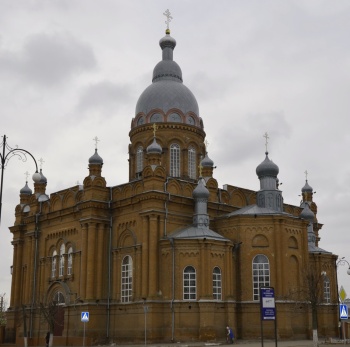 Свято-Троицкий собор в городе Обоянь