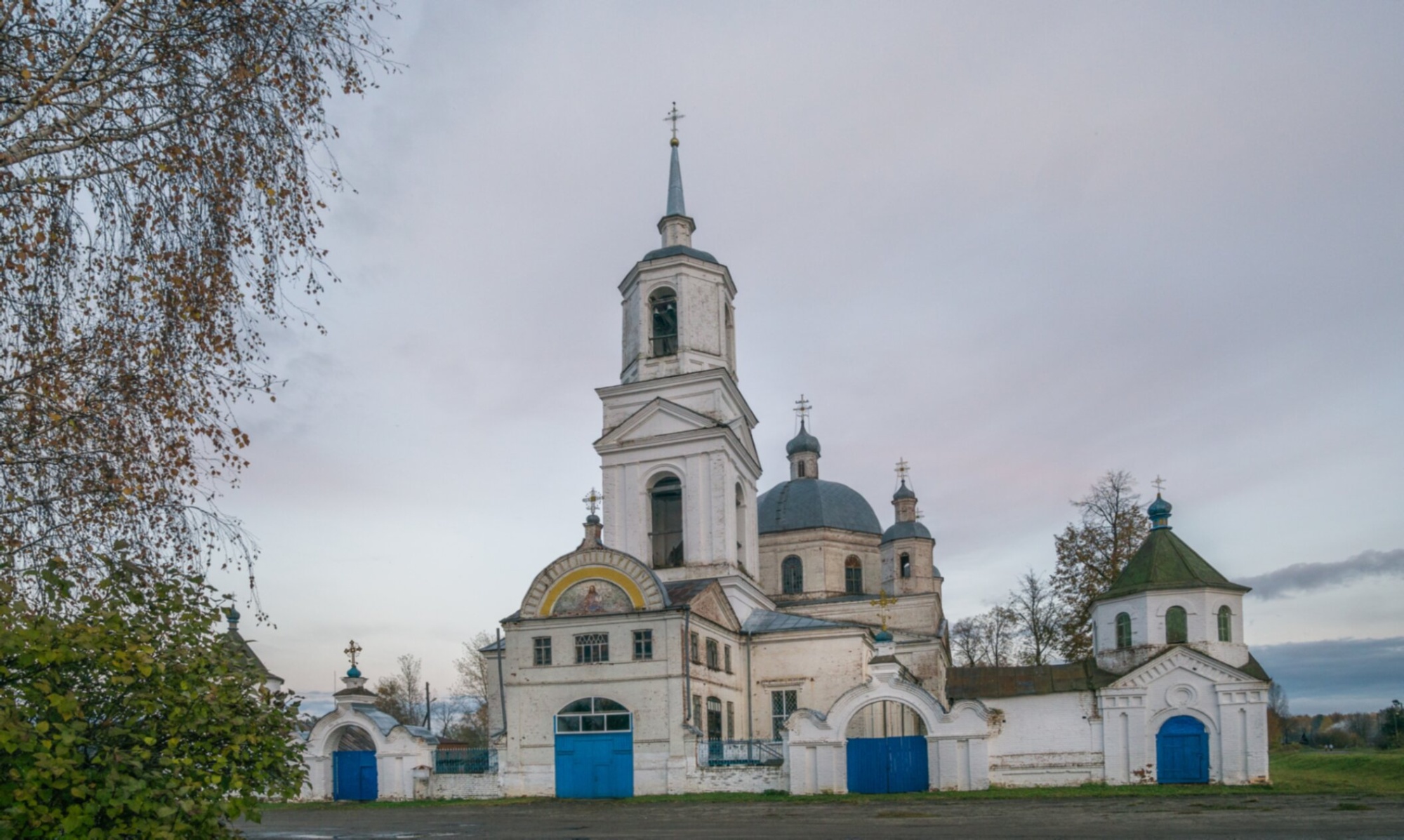 Троицкая церковь в селе Русские Краи