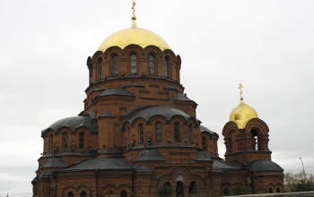 Собор во имя святого благоверного князя Александра Невского в Новосибирске
