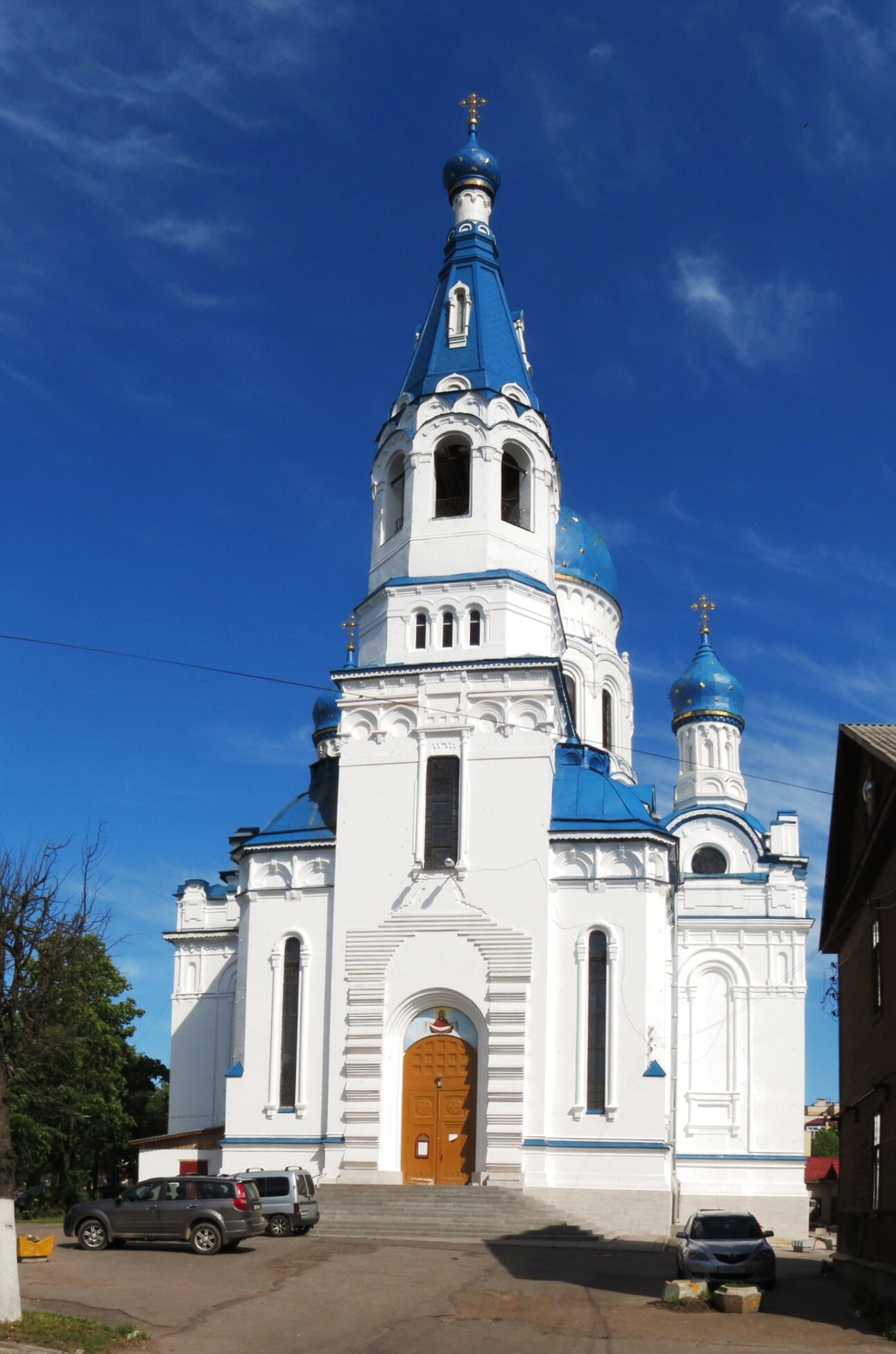 Покровский собор в Гатчине - православная святыня Ленинградской области
