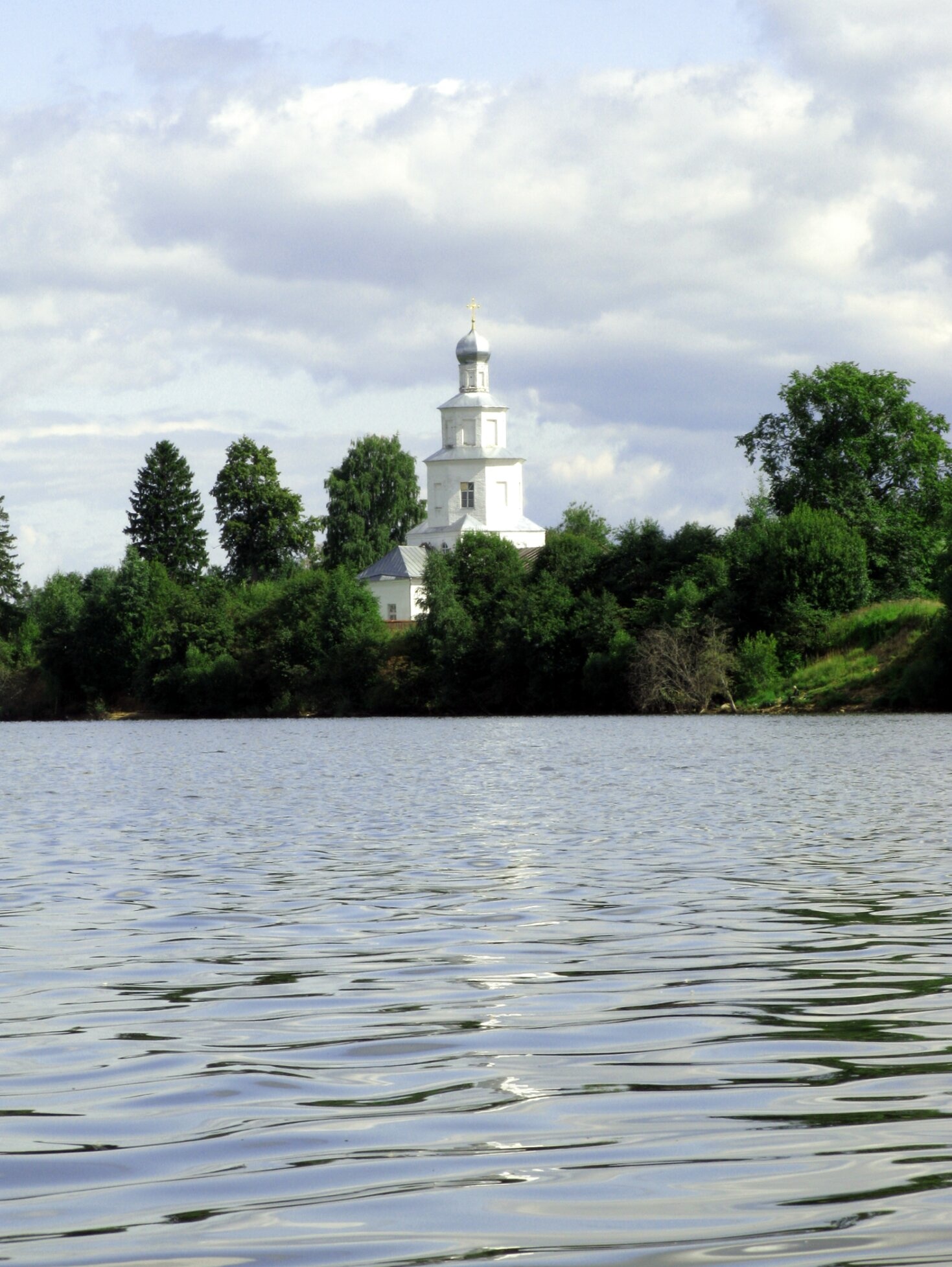Церковь Благовещения Пресвятой Богородицы в Бражниково