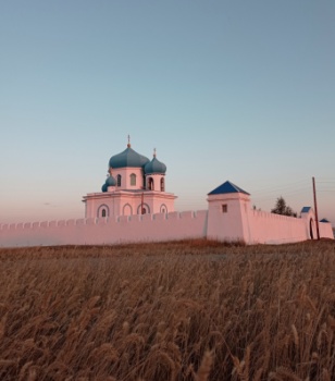 Наследницкая казачья крепость и храм Александра Невского