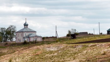 Храм Великомученика Никиты в селе Никитское