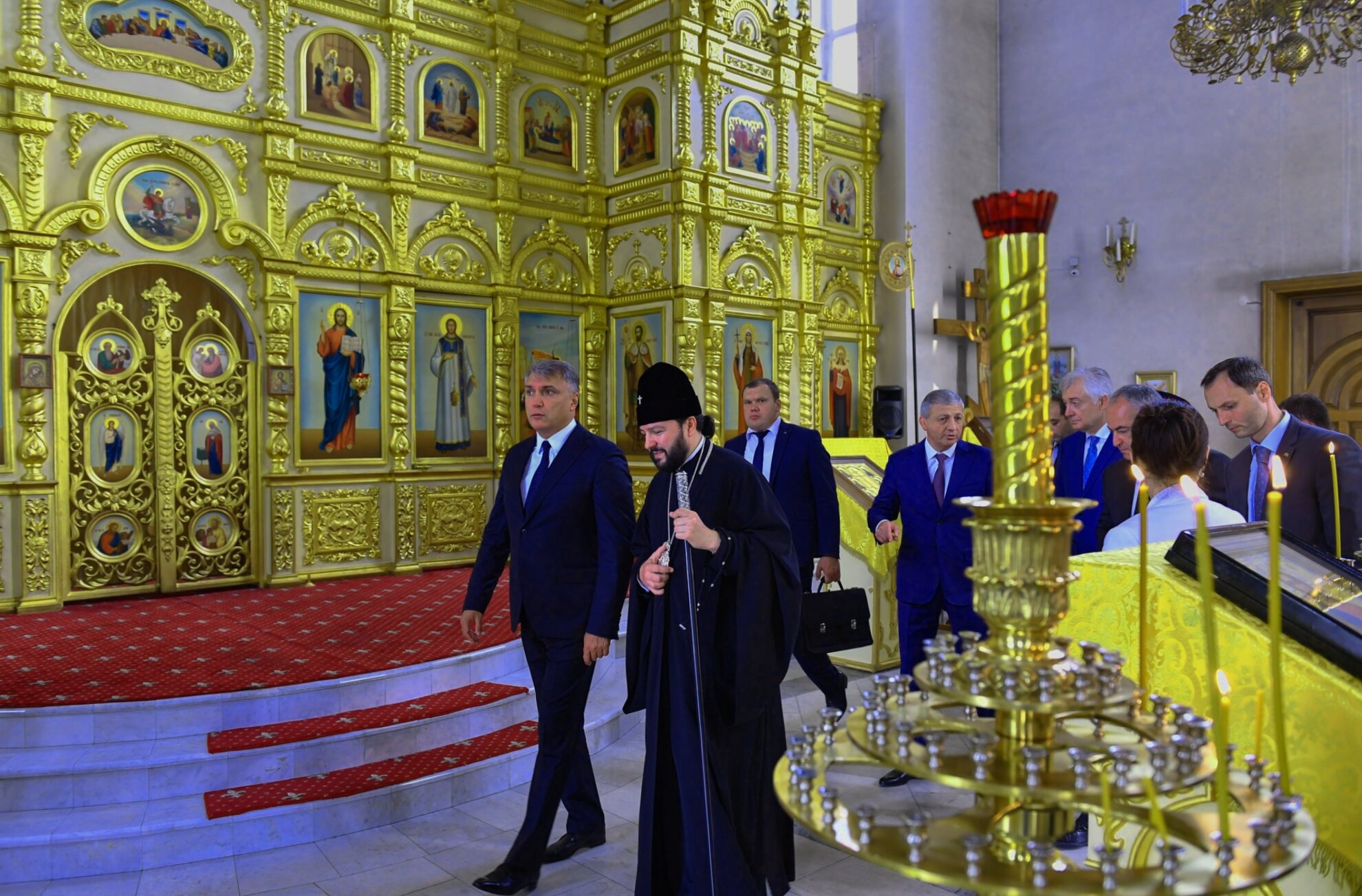 Интерьер Собора Святого Георгия Победоносца во Владикавказе