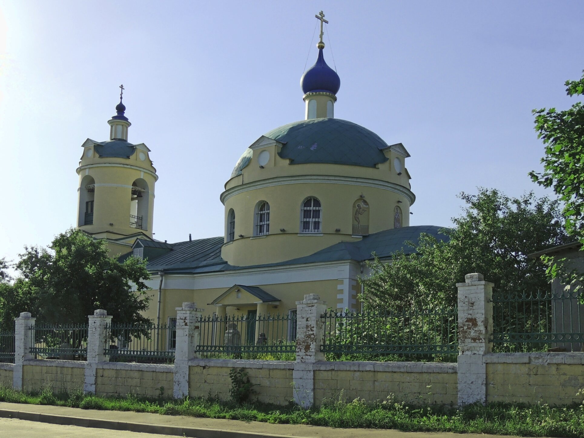 Храм святителя Николая Чудотворца в селе Ермолино